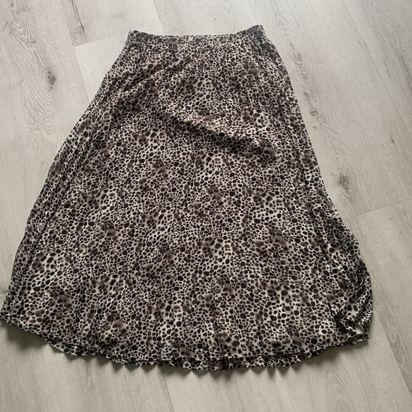 A New Day Leopard Print Midi Skirt pleated size M casual career animal print - Picture 10 of 12